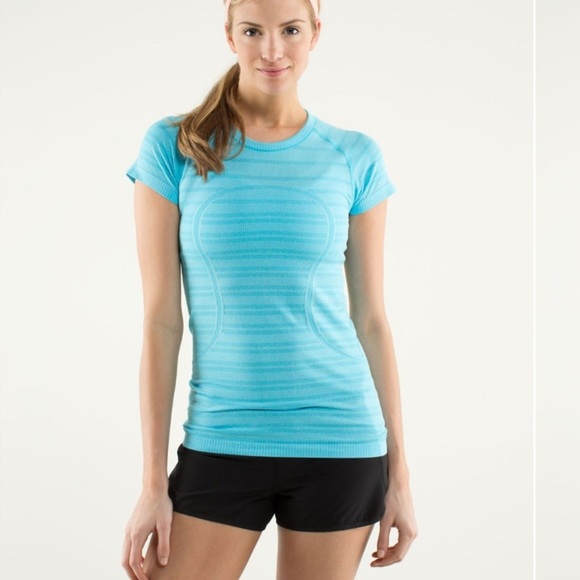 Lululemon Run: Swiftly Tech Short Sleeve Spry Blue Size 10 - Picture 1 of 8